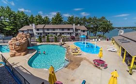 Caribbean Club Resort wi Dells